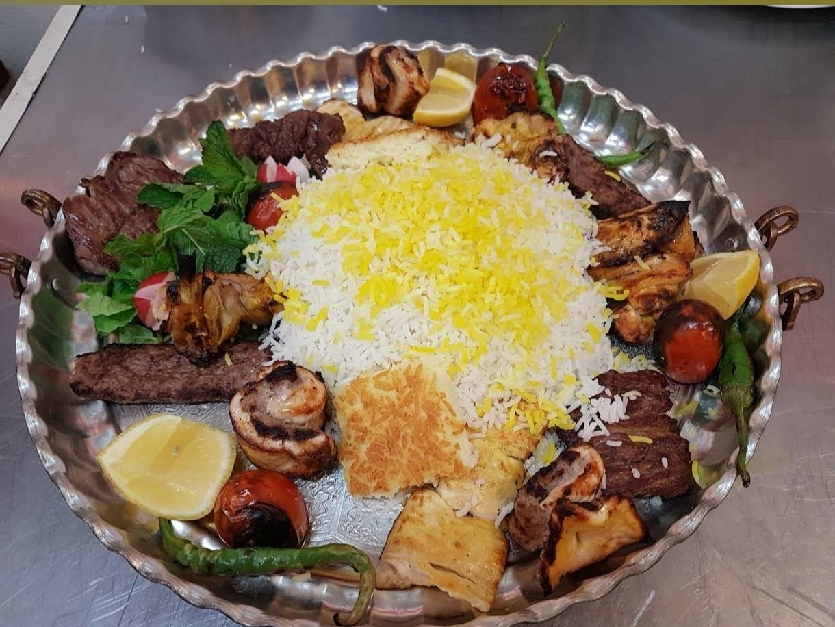 سفره خانه سنتی یاقوت